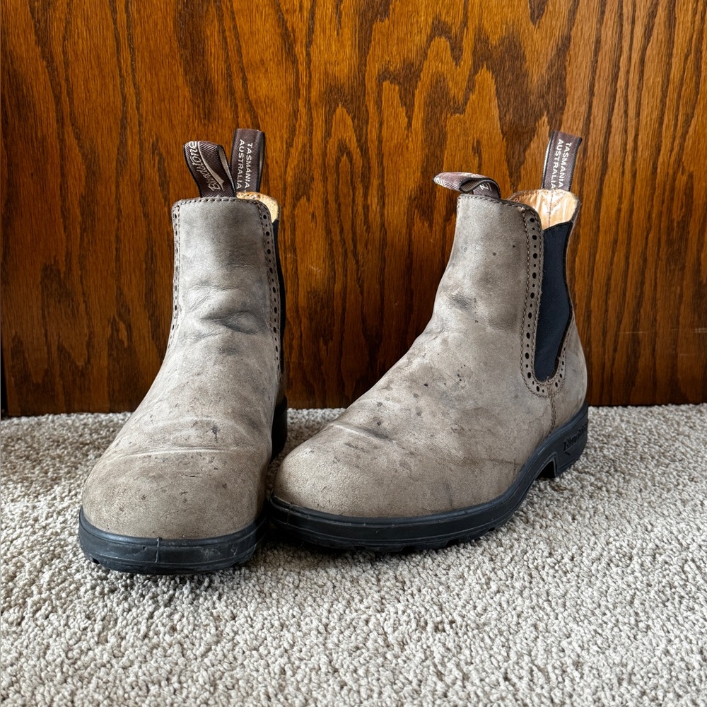 Blundstone 1351 High Top Chelsea Boots Women's 9.5 Rustic Brown